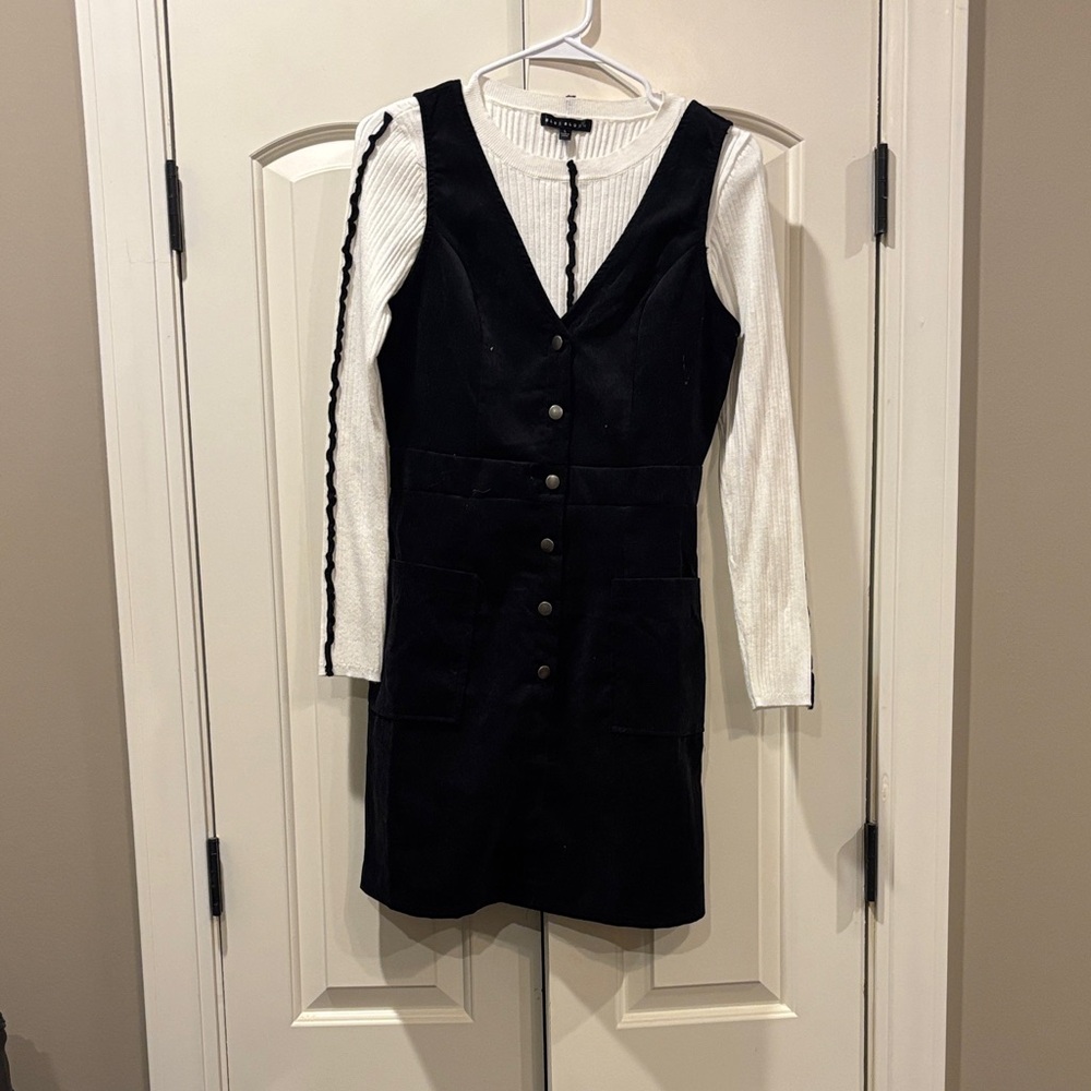 Black dress with white fitted shirt with black detailing sz medium